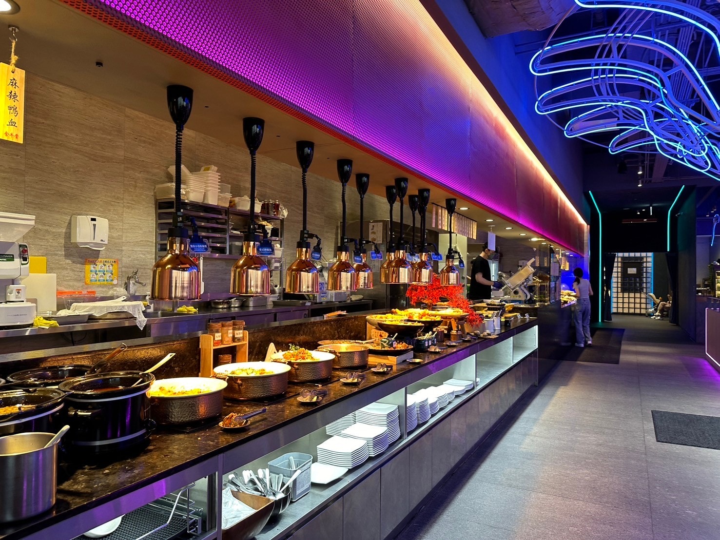 台中吃到飽推薦，千元有找！饗麻饗辣台中吃到飽CP值高！還有澳洲M9和牛、現撈活跳蝦~